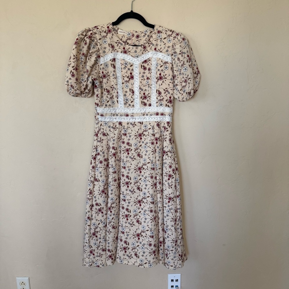 Vogue Floral Puff Sleeve Midi Dress Lace Trim Cottagecore Prairie Dress L - Picture 2 of 8